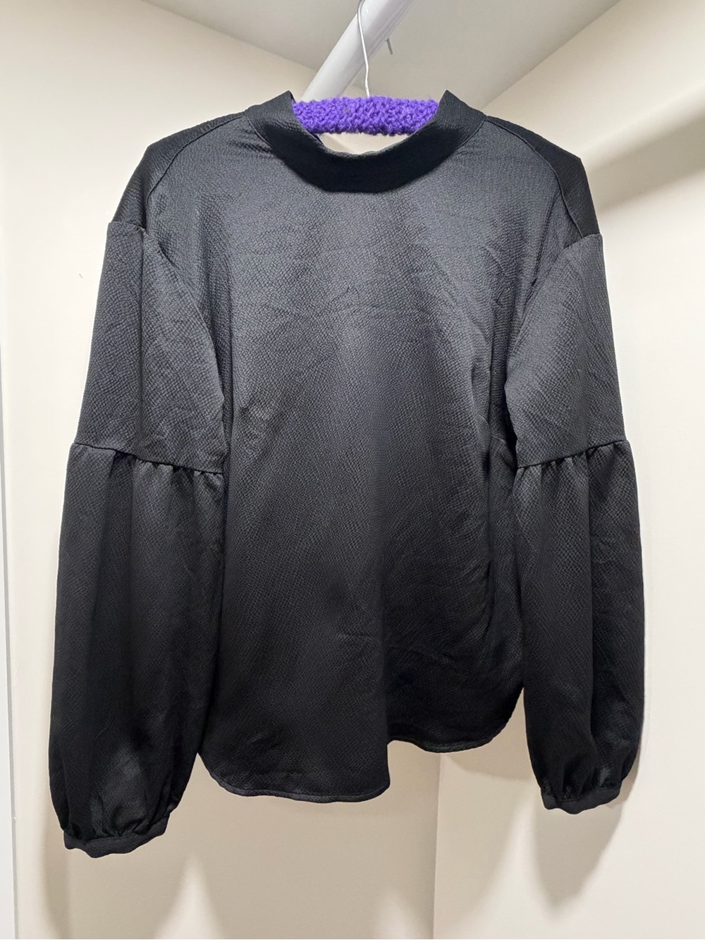 Prologue Black Balloon-Sleeve Blouse